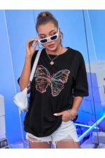 Renkli Kelebek - Siyah T-Shirt
